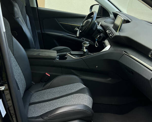 Черный Пежо 3008, объемом двигателя 1.56 л и пробегом 205 тыс. км за 17200 $, фото 49 на Automoto.ua