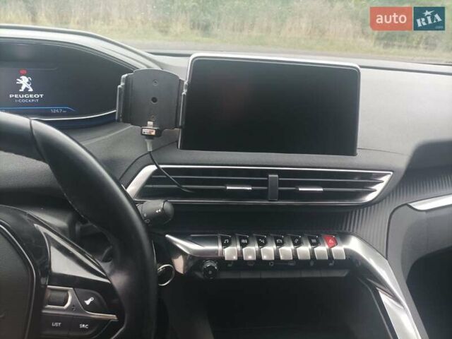 Чорний Пежо 3008, об'ємом двигуна 1.6 л та пробігом 206 тис. км за 15500 $, фото 26 на Automoto.ua