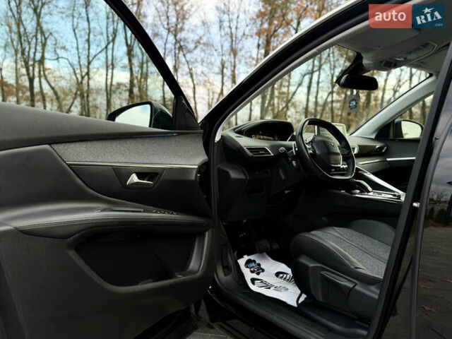 Черный Пежо 3008, объемом двигателя 1.6 л и пробегом 192 тыс. км за 18599 $, фото 24 на Automoto.ua