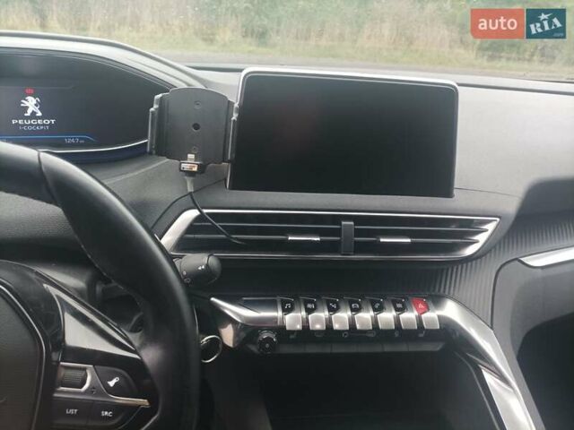 Черный Пежо 3008, объемом двигателя 1.56 л и пробегом 205 тыс. км за 15200 $, фото 12 на Automoto.ua