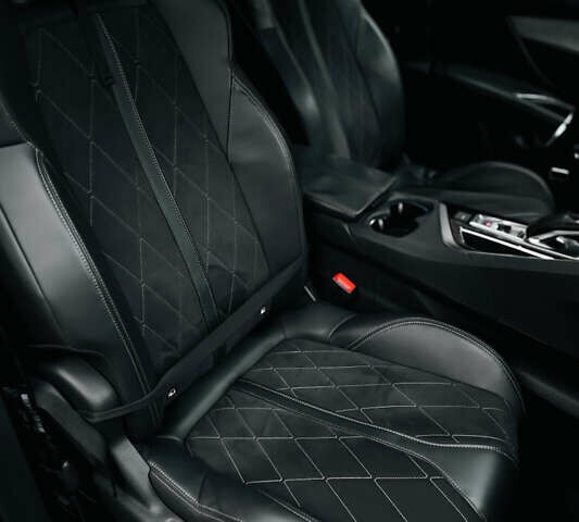 Черный Пежо 3008, объемом двигателя 2 л и пробегом 240 тыс. км за 18800 $, фото 21 на Automoto.ua