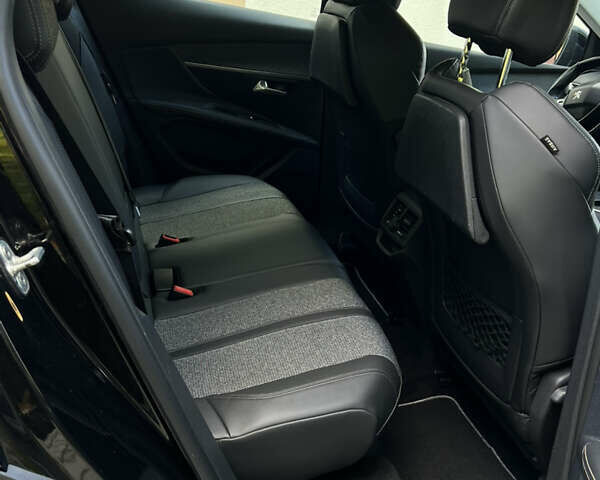 Черный Пежо 3008, объемом двигателя 1.56 л и пробегом 205 тыс. км за 17200 $, фото 54 на Automoto.ua