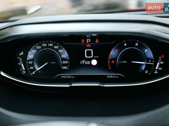 Черный Пежо 3008, объемом двигателя 2 л и пробегом 240 тыс. км за 18800 $, фото 28 на Automoto.ua