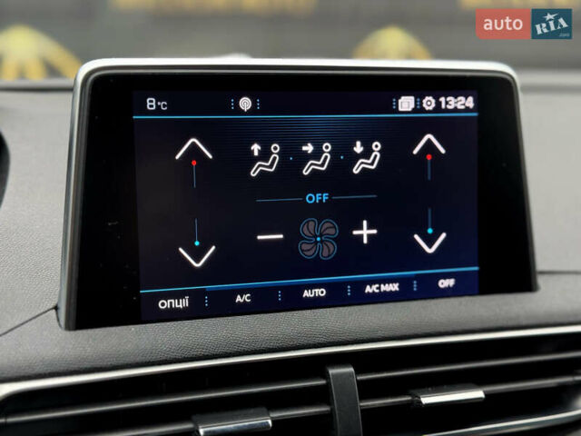 Чорний Пежо 3008, об'ємом двигуна 1.2 л та пробігом 151 тис. км за 20499 $, фото 28 на Automoto.ua