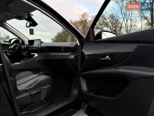 Черный Пежо 3008, объемом двигателя 1.6 л и пробегом 192 тыс. км за 18599 $, фото 42 на Automoto.ua