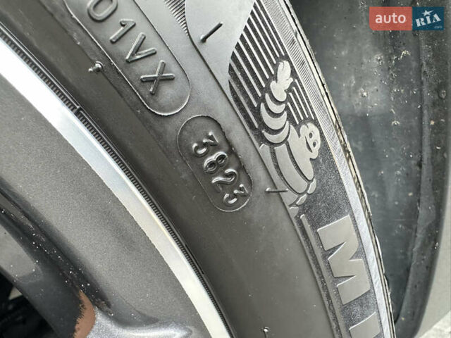 Черный Пежо 3008, объемом двигателя 1.5 л и пробегом 254 тыс. км за 17900 $, фото 82 на Automoto.ua