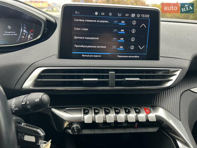 Черный Пежо 3008, объемом двигателя 1.5 л и пробегом 150 тыс. км за 18900 $, фото 21 на Automoto.ua