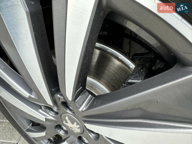 Черный Пежо 3008, объемом двигателя 1.5 л и пробегом 254 тыс. км за 17900 $, фото 80 на Automoto.ua