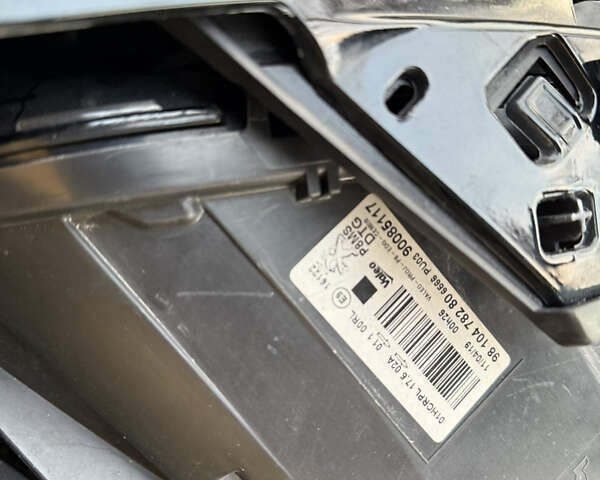 Черный Пежо 3008, объемом двигателя 1.56 л и пробегом 177 тыс. км за 19500 $, фото 71 на Automoto.ua