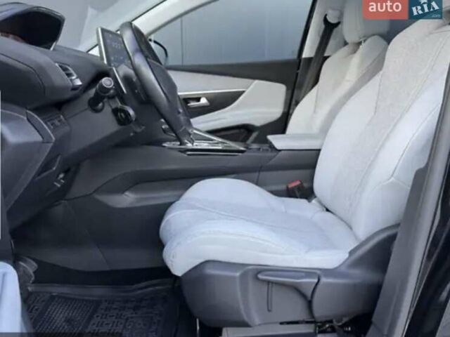 Чорний Пежо 3008, об'ємом двигуна 1.5 л та пробігом 165 тис. км за 20900 $, фото 2 на Automoto.ua