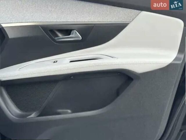 Чорний Пежо 3008, об'ємом двигуна 1.5 л та пробігом 165 тис. км за 20900 $, фото 5 на Automoto.ua