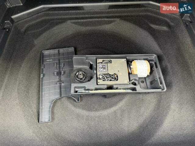 Черный Пежо 3008, объемом двигателя 1.5 л и пробегом 189 тыс. км за 18900 $, фото 34 на Automoto.ua