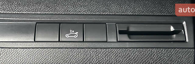 Черный Пежо 3008, объемом двигателя 1.5 л и пробегом 161 тыс. км за 20950 $, фото 13 на Automoto.ua