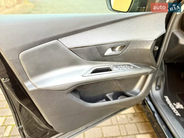 Черный Пежо 3008, объемом двигателя 1.56 л и пробегом 177 тыс. км за 19500 $, фото 27 на Automoto.ua