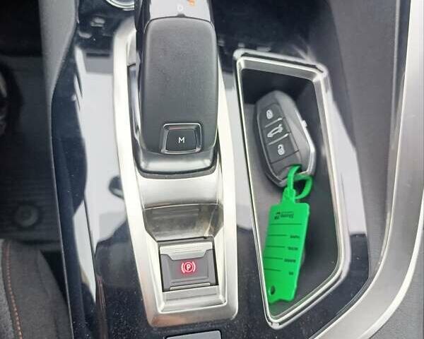 Черный Пежо 3008, объемом двигателя 1.5 л и пробегом 160 тыс. км за 20350 $, фото 31 на Automoto.ua