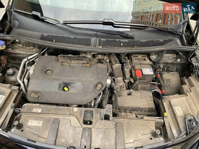 Черный Пежо 3008, объемом двигателя 2 л и пробегом 69 тыс. км за 25000 $, фото 24 на Automoto.ua