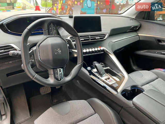 Черный Пежо 3008, объемом двигателя 2 л и пробегом 69 тыс. км за 25000 $, фото 8 на Automoto.ua