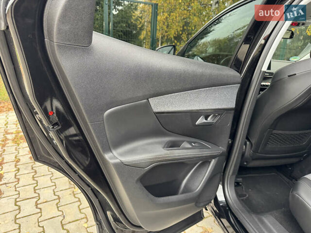 Черный Пежо 3008, объемом двигателя 1.5 л и пробегом 172 тыс. км за 20999 $, фото 50 на Automoto.ua