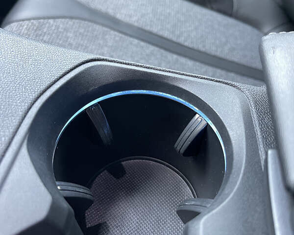 Чорний Пежо 3008, об'ємом двигуна 1.5 л та пробігом 190 тис. км за 20999 $, фото 39 на Automoto.ua