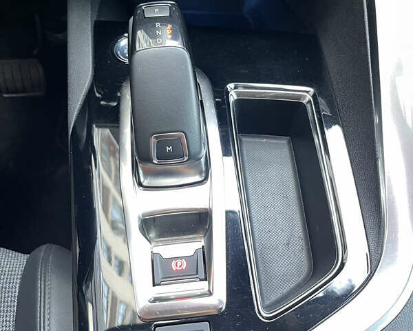 Чорний Пежо 3008, об'ємом двигуна 1.5 л та пробігом 190 тис. км за 20999 $, фото 29 на Automoto.ua