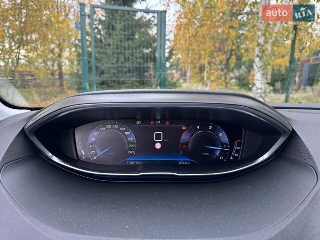 Черный Пежо 3008, объемом двигателя 1.5 л и пробегом 172 тыс. км за 20999 $, фото 59 на Automoto.ua