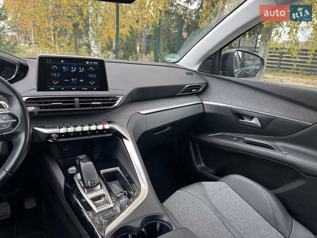 Черный Пежо 3008, объемом двигателя 1.5 л и пробегом 172 тыс. км за 20999 $, фото 39 на Automoto.ua