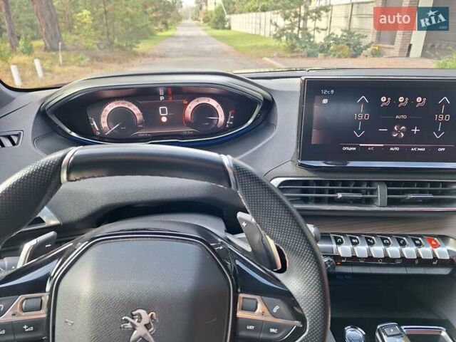 Чорний Пежо 3008, об'ємом двигуна 2 л та пробігом 105 тис. км за 32600 $, фото 4 на Automoto.ua