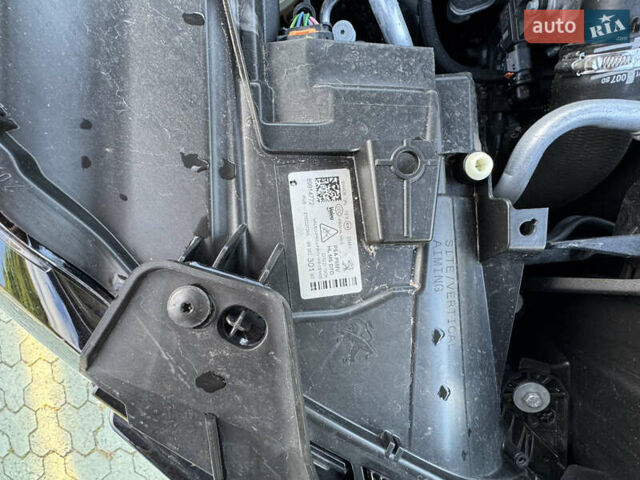 Черный Пежо 3008, объемом двигателя 1.5 л и пробегом 186 тыс. км за 21700 $, фото 31 на Automoto.ua