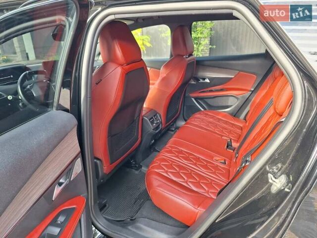 Чорний Пежо 3008, об'ємом двигуна 2 л та пробігом 105 тис. км за 32600 $, фото 1 на Automoto.ua