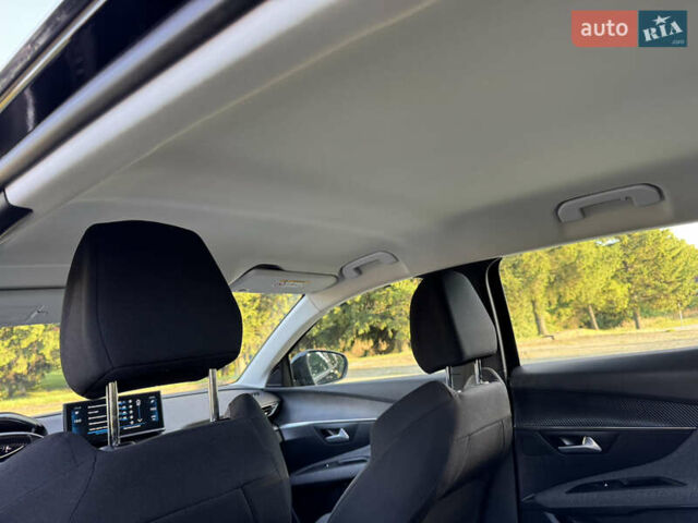 Черный Пежо 3008, объемом двигателя 1.5 л и пробегом 186 тыс. км за 21700 $, фото 26 на Automoto.ua