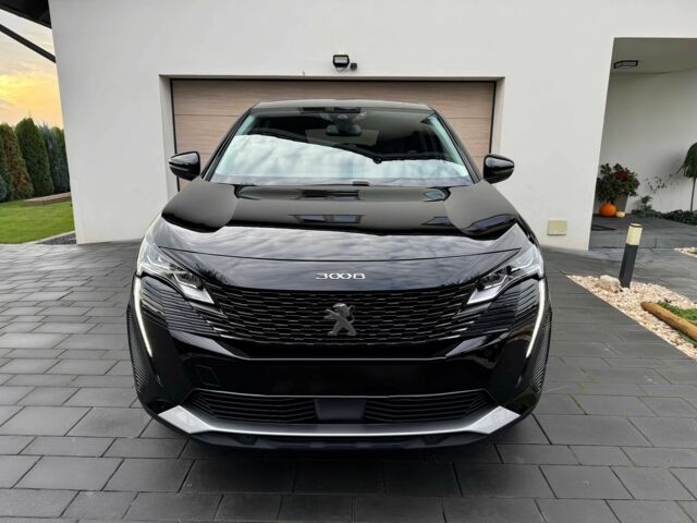 Черный Пежо 3008, объемом двигателя 1.5 л и пробегом 10 тыс. км за 11000 $, фото 1 на Automoto.ua