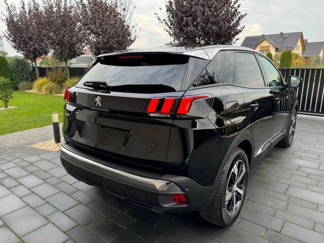 Черный Пежо 3008, объемом двигателя 1.5 л и пробегом 10 тыс. км за 11000 $, фото 3 на Automoto.ua