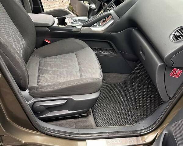 Коричневий Пежо 3008, об'ємом двигуна 1.6 л та пробігом 221 тис. км за 8900 $, фото 16 на Automoto.ua