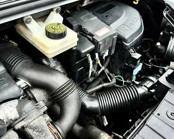 Коричневый Пежо 3008, объемом двигателя 1.56 л и пробегом 264 тыс. км за 8500 $, фото 12 на Automoto.ua