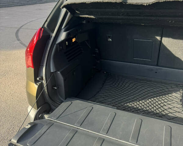 Коричневый Пежо 3008, объемом двигателя 1.6 л и пробегом 192 тыс. км за 6499 $, фото 27 на Automoto.ua