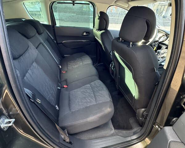 Коричневый Пежо 3008, объемом двигателя 1.6 л и пробегом 192 тыс. км за 6499 $, фото 31 на Automoto.ua