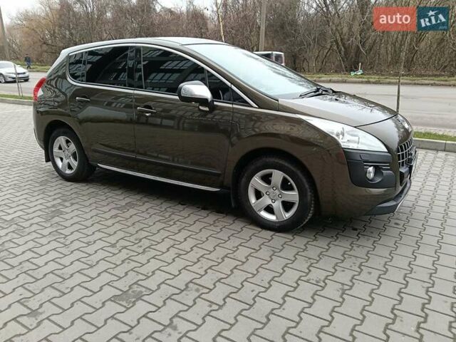 Коричневый Пежо 3008, объемом двигателя 1.56 л и пробегом 208 тыс. км за 8800 $, фото 2 на Automoto.ua