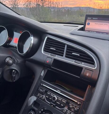 Коричневый Пежо 3008, объемом двигателя 1.6 л и пробегом 213 тыс. км за 8500 $, фото 19 на Automoto.ua