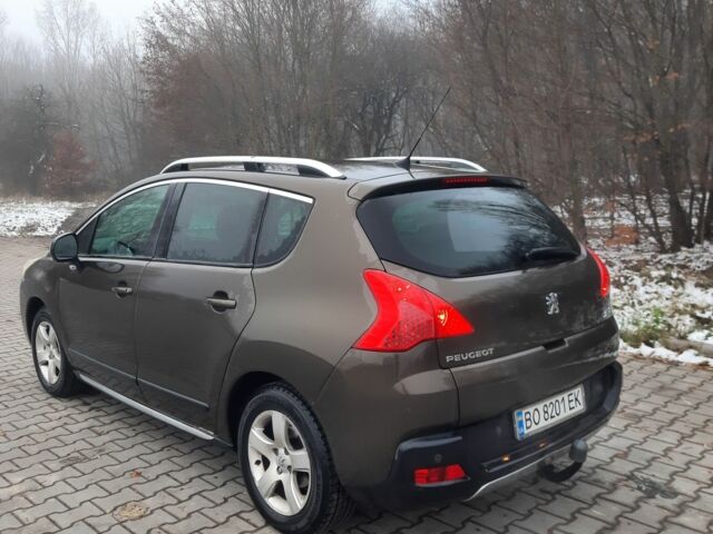 Коричневый Пежо 3008, объемом двигателя 1.6 л и пробегом 294 тыс. км за 8100 $, фото 1 на Automoto.ua