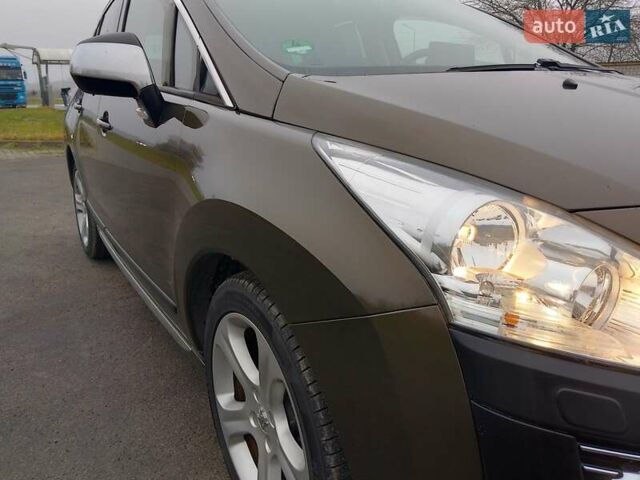 Коричневый Пежо 3008, объемом двигателя 2 л и пробегом 260 тыс. км за 10700 $, фото 8 на Automoto.ua