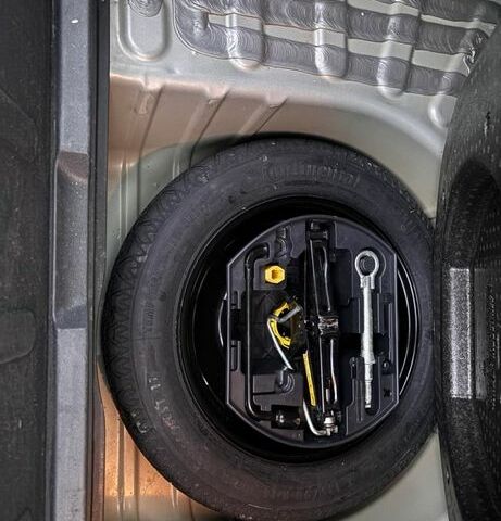 Коричневый Пежо 3008, объемом двигателя 1.6 л и пробегом 213 тыс. км за 8500 $, фото 23 на Automoto.ua