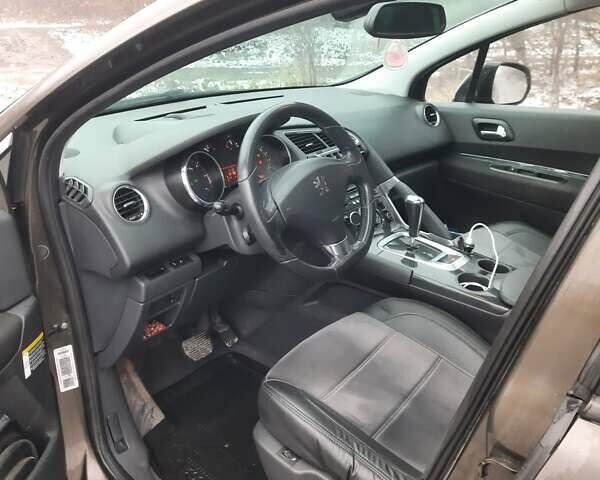 Коричневый Пежо 3008, объемом двигателя 1.6 л и пробегом 294 тыс. км за 8100 $, фото 5 на Automoto.ua