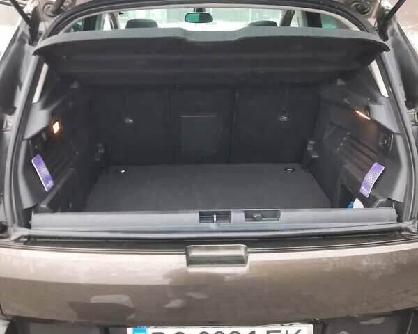 Коричневый Пежо 3008, объемом двигателя 1.6 л и пробегом 294 тыс. км за 8100 $, фото 17 на Automoto.ua