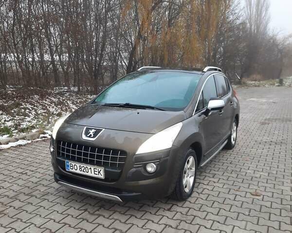 Коричневый Пежо 3008, объемом двигателя 1.6 л и пробегом 294 тыс. км за 8100 $, фото 2 на Automoto.ua