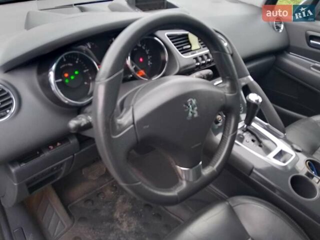 Коричневый Пежо 3008, объемом двигателя 2 л и пробегом 260 тыс. км за 10700 $, фото 18 на Automoto.ua