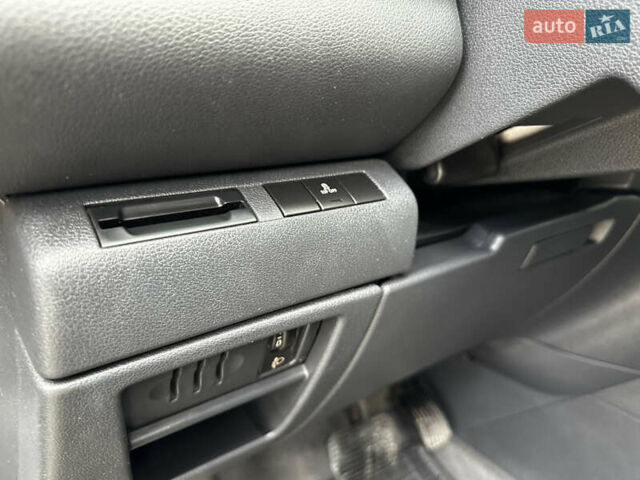 Коричневый Пежо 3008, объемом двигателя 1.6 л и пробегом 250 тыс. км за 8199 $, фото 47 на Automoto.ua