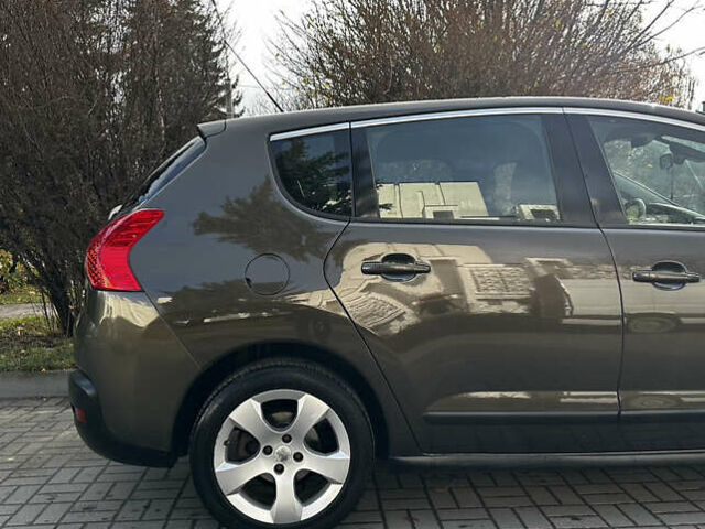 Коричневый Пежо 3008, объемом двигателя 1.6 л и пробегом 250 тыс. км за 8199 $, фото 27 на Automoto.ua