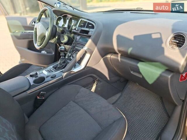 Коричневий Пежо 3008, об'ємом двигуна 1.6 л та пробігом 238 тис. км за 9300 $, фото 14 на Automoto.ua