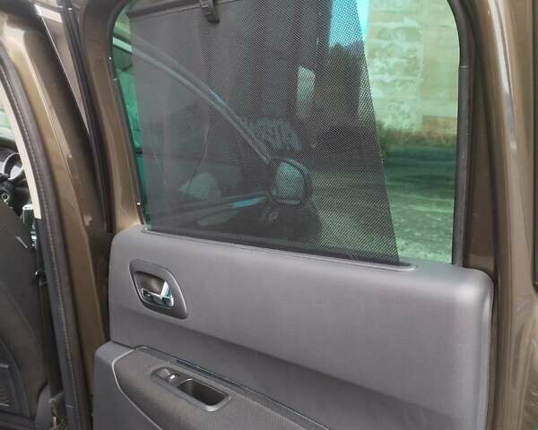 Коричневий Пежо 3008, об'ємом двигуна 1.6 л та пробігом 160 тис. км за 7790 $, фото 23 на Automoto.ua