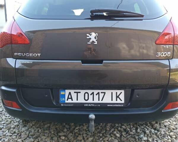 Коричневый Пежо 3008, объемом двигателя 1.56 л и пробегом 233 тыс. км за 8650 $, фото 1 на Automoto.ua